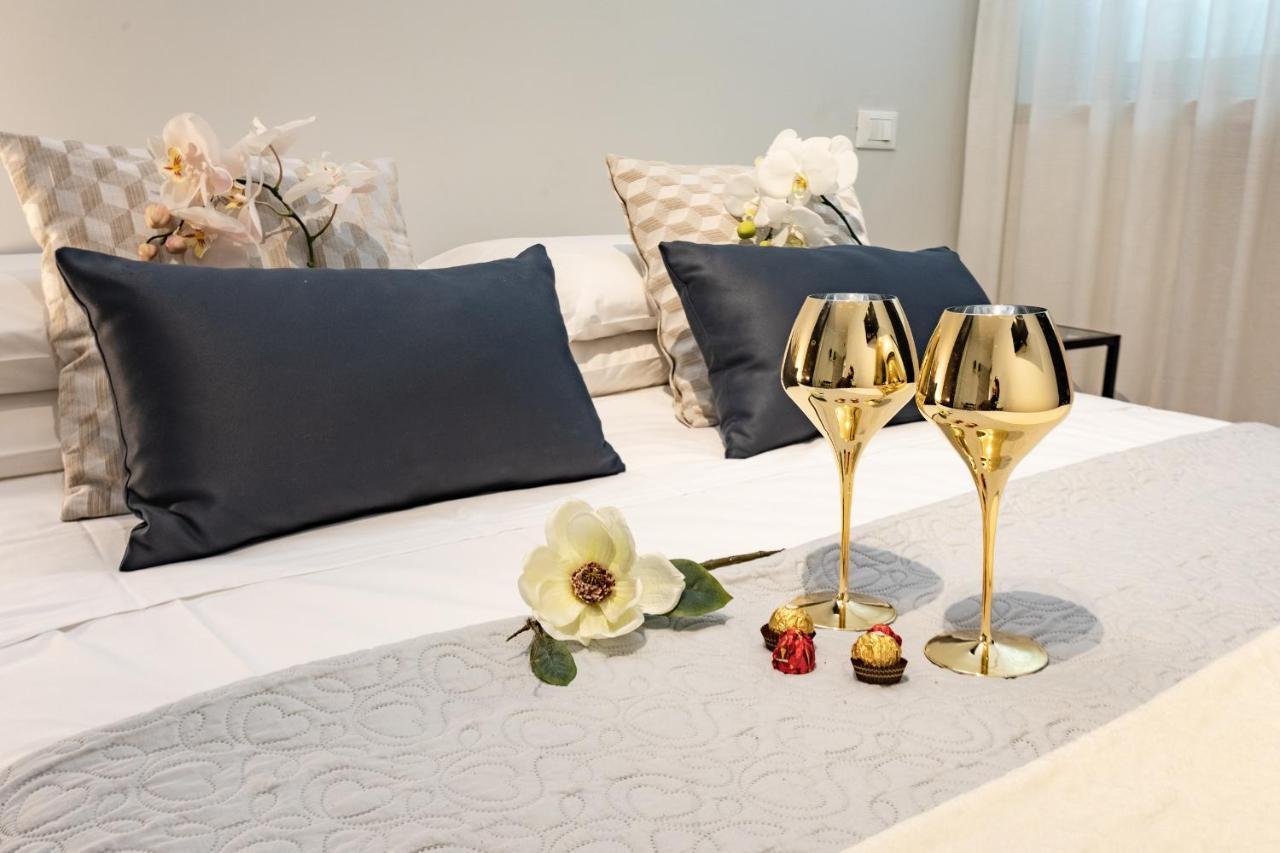 Residence Taormina เวโรนา ภายนอก รูปภาพ